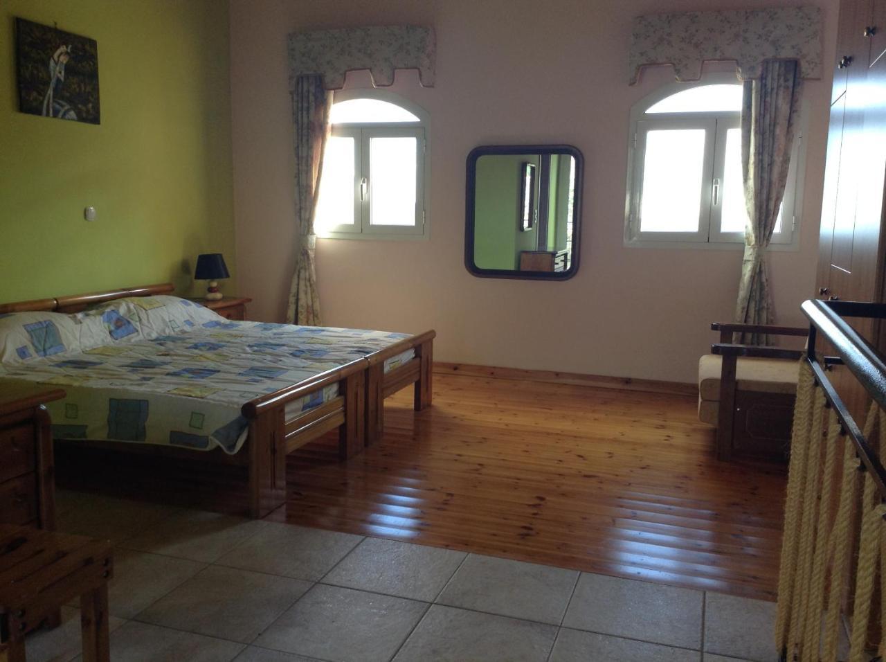 Dogis Retreat Apartamento Agia Efimia Exterior foto